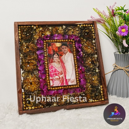 Lotus Varmala Frame