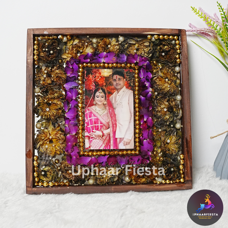 Lotus Varmala Frame